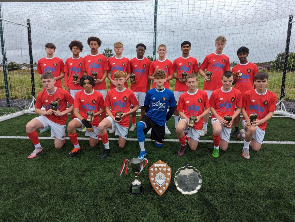 Ebbsfleet-football-team